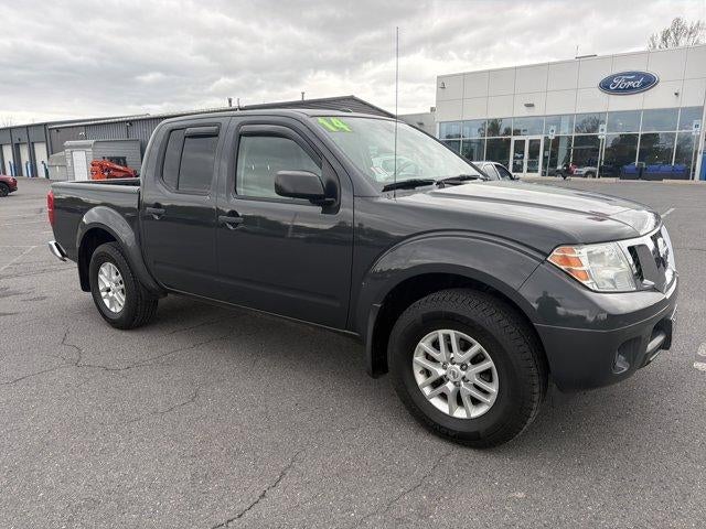 2014 Nissan Frontier 4WD Crew Cab SWB Auto SV