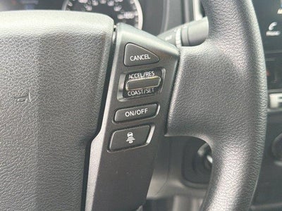 2025 Nissan Frontier Crew Cab 4x4 SV