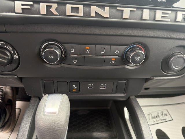 2025 Nissan Frontier Crew Cab 4x4 SV