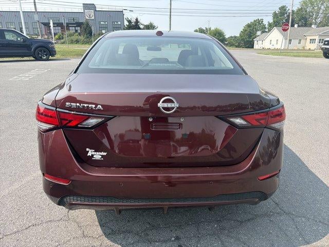 2025 Nissan Sentra SV CVT