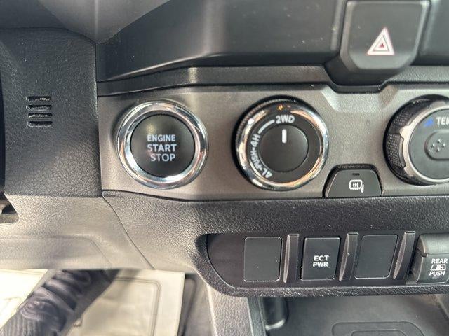 2021 Toyota Tacoma 4WD 4WD TRD Sport Double Cab 6' Bed V6 AT (Natl)