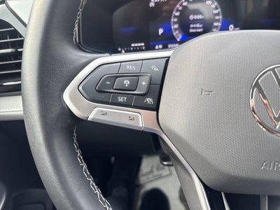 2025 Volkswagen Taos S 4MOTION