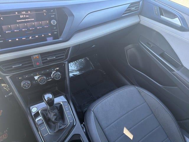 2024 Volkswagen Taos SE FWD