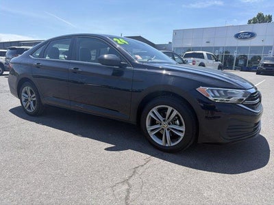 2024 Volkswagen Jetta SE Auto