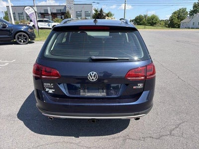 2017 Volkswagen Golf Alltrack 1.8T S DSG
