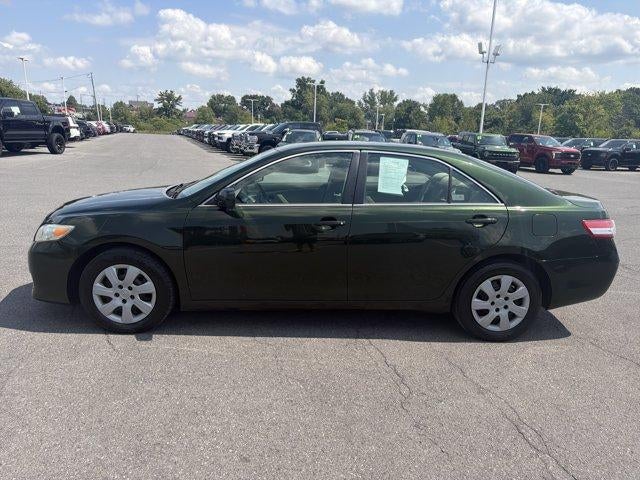 2011 Toyota Camry 4dr Sdn I4 Auto LE (Natl)