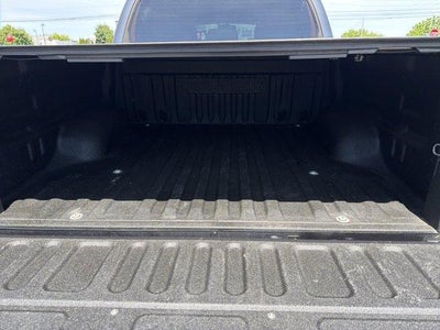 2016 Toyota Tundra 4WD Truck 4WD CrewMax Short Bed 5.7L SR5 (SE)