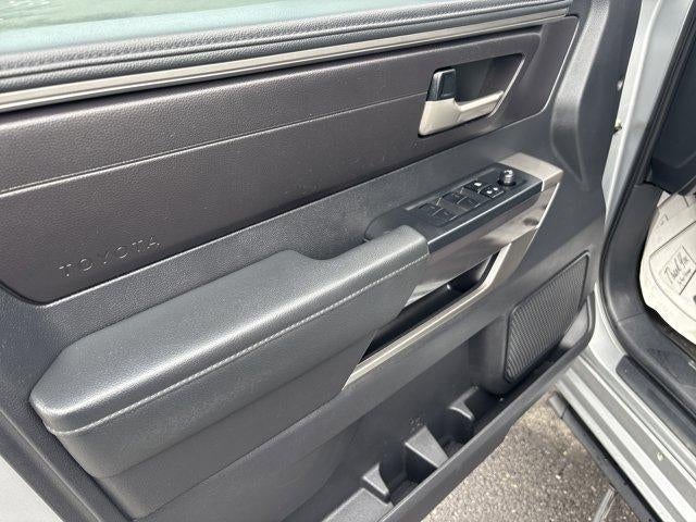 2023 Toyota Tundra 4WD 4WD SR5 CrewMax 6.5' Bed (Natl)