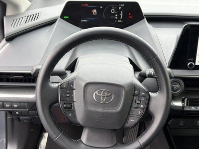 2025 Toyota Prius LE (Natl)
