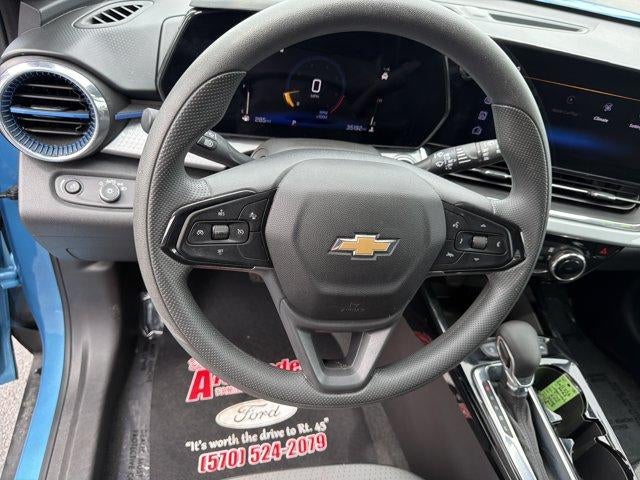 2025 Chevrolet Trax FWD 4dr LT