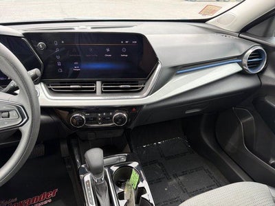 2025 Chevrolet Trax FWD 4dr LT