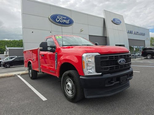 2024 Ford Super Duty F-350 SRW XL 4WD Reg Cab 145" WB 60" CA