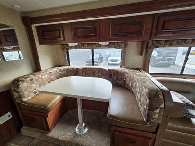 2012 Ford Econoline Commercial Cutaway E-450 Super Duty 158" DRW