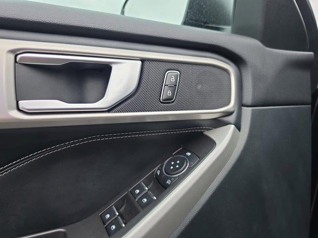 2024 Ford Explorer XLT 4WD