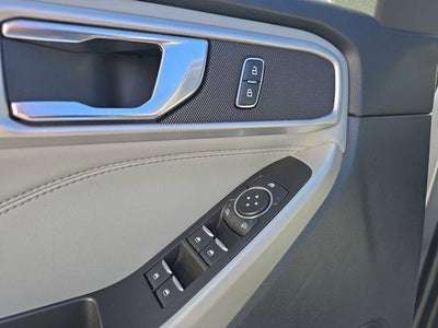 2021 Ford Explorer XLT 4WD