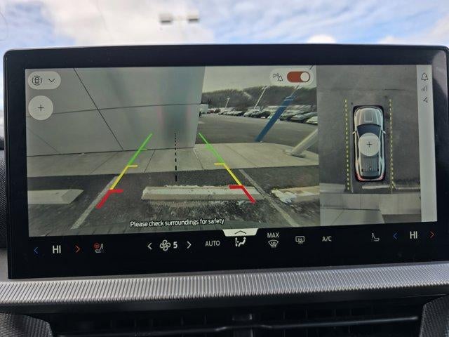 2025 Ford Explorer ST-Line 4WD