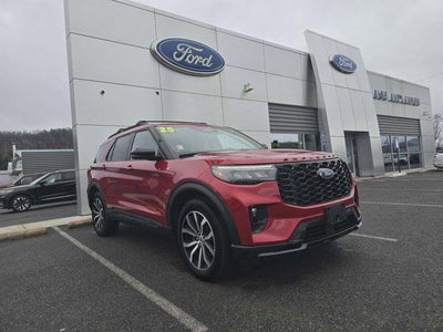 2025 Ford Explorer ST-Line 4WD