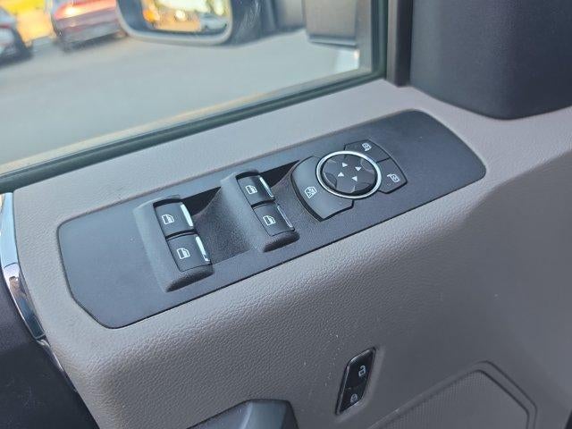 2022 Ford Super Duty F-250 SRW XLT 4WD Crew Cab 6.75' Box