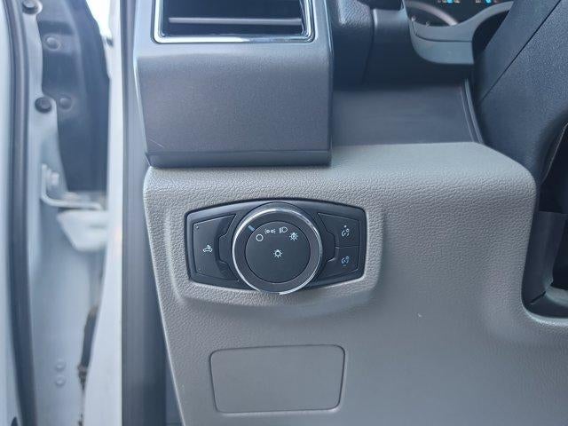 2022 Ford Super Duty F-250 SRW XLT 4WD Crew Cab 6.75' Box