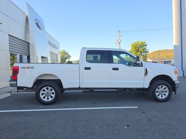 2022 Ford Super Duty F-250 SRW XLT 4WD Crew Cab 6.75' Box