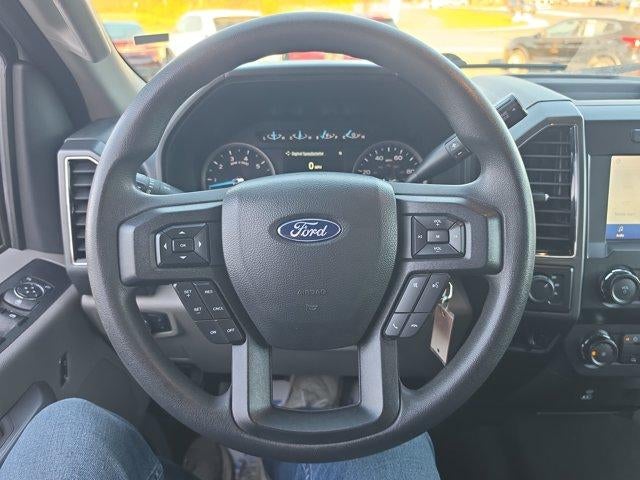 2022 Ford Super Duty F-250 SRW XLT 4WD Crew Cab 6.75' Box