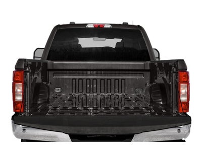 2022 Ford Super Duty F-250 SRW XLT 4WD Crew Cab 6.75' Box