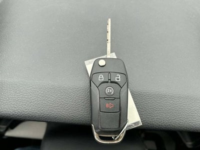 2022 Ford Super Duty F-250 SRW XLT 4WD Crew Cab 6.75' Box