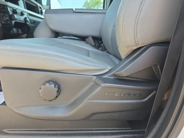 2023 Ford Super Duty F-350 SRW XL 4WD Crew Cab 6.75' Box