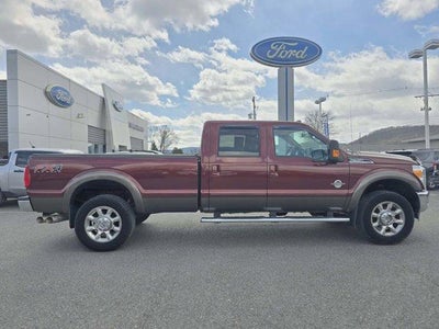 2016 Ford Super Duty F-350 SRW 4WD Crew Cab 6-3/4 Ft Box Lariat