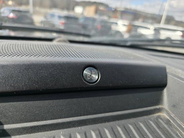 2021 Ford Super Duty F-350 SRW LARIAT 4WD Crew Cab 6.75' Box