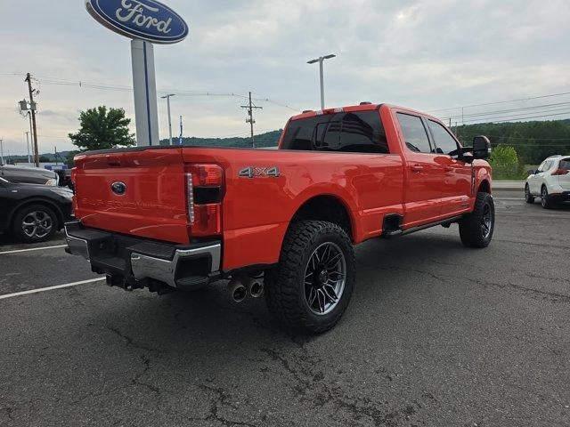 2023 Ford Super Duty F-350 SRW LARIAT 4WD Crew Cab 6.75' Box