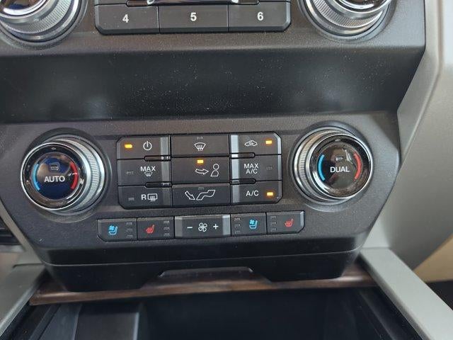 2020 Ford F-150 LARIAT 4WD SuperCrew 5.5' Box