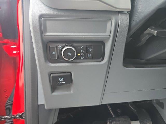 2022 Ford F-150 XL 4WD SuperCrew 5.5' Box