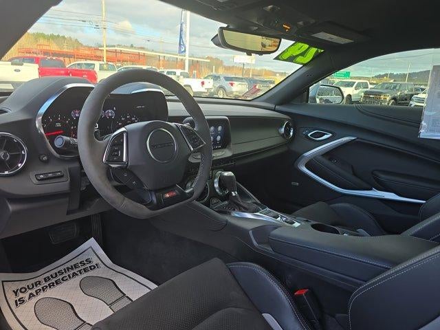 2024 Chevrolet Camaro 2dr Coupe 2SS