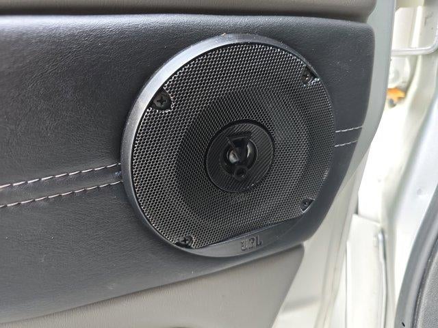 2021 Chevrolet Express Passenger 2500 Regular Wheelbase Rear-Wheel Drive 1LS