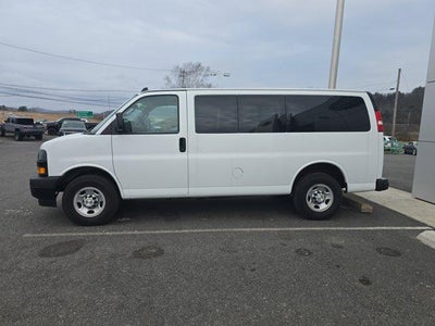 2023 Chevrolet Express Passenger 3500 Regular Wheelbase Rear-Wheel Drive 1LS