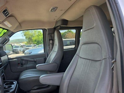 2024 Chevrolet Express Passenger 3500 Extended Wheelbase Rear-Wheel Drive 1LS
