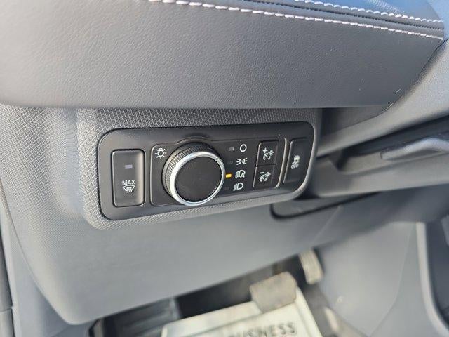 2025 Ford Mustang Mach-E Select AWD