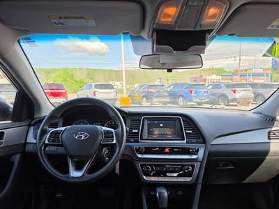 2019 Hyundai SONATA SE 2.4L