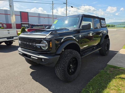 2022 Ford Bronco Base