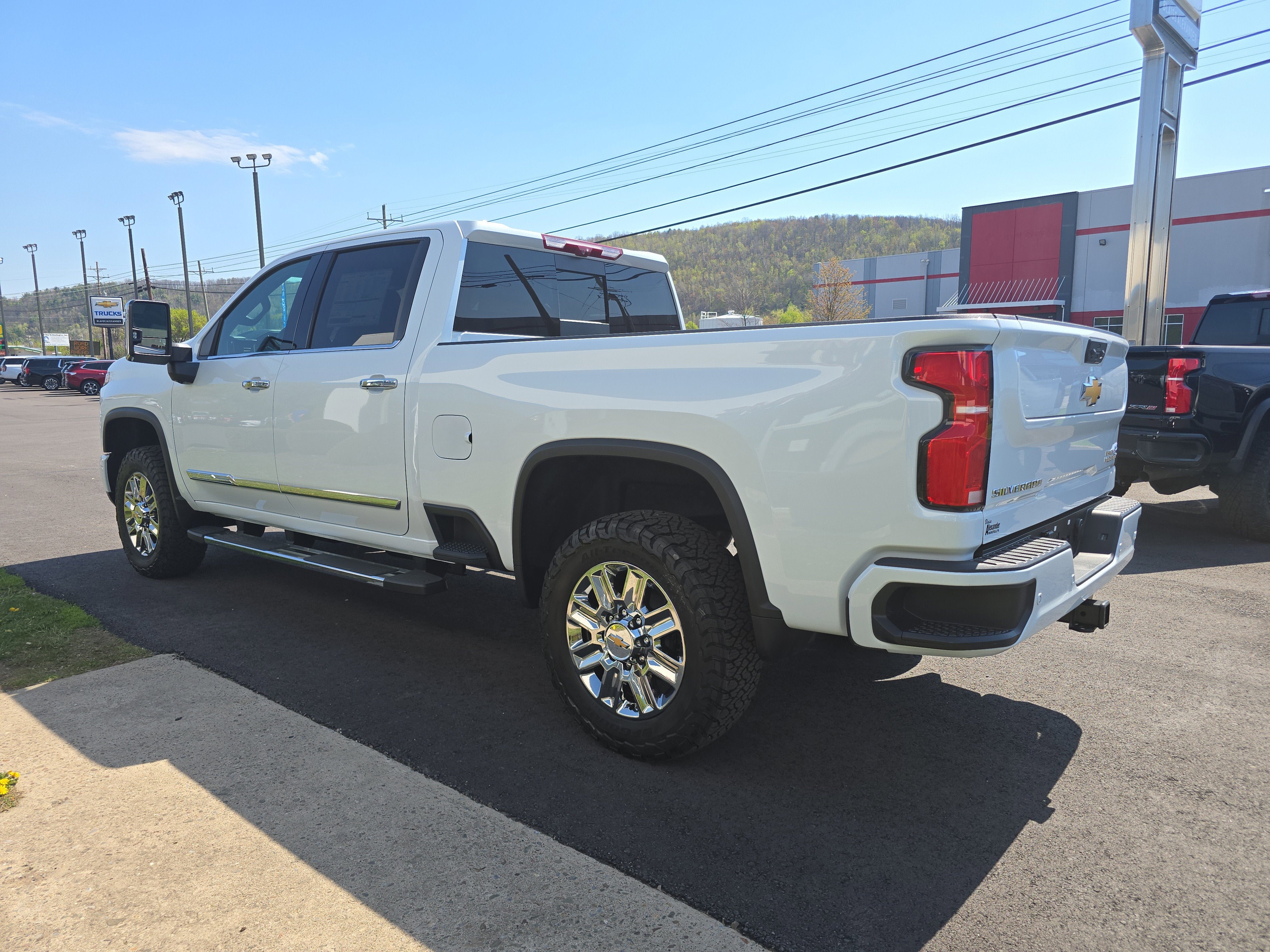 2026 Chevrolet Silverado 2500 HD High Country - Photo 6
