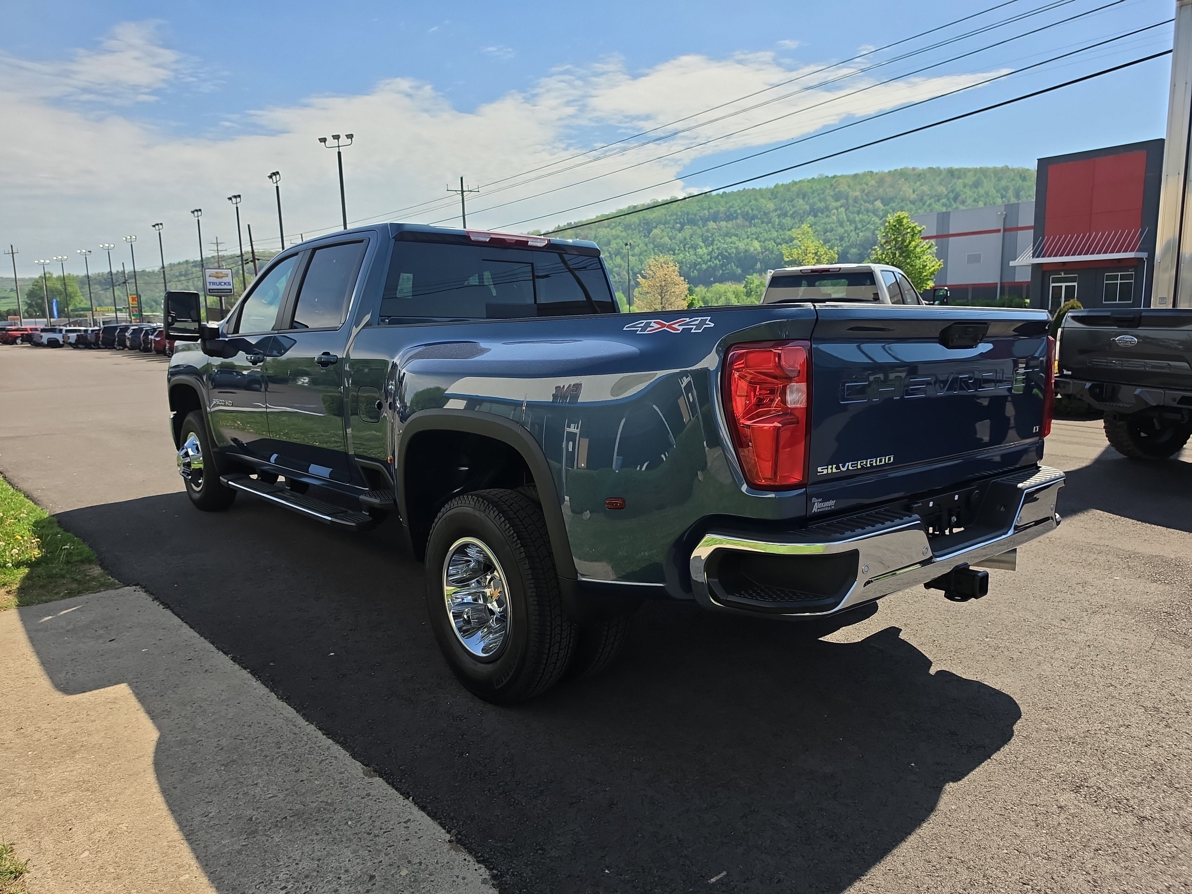 2026 Chevrolet Silverado 3500 HD LT DRW