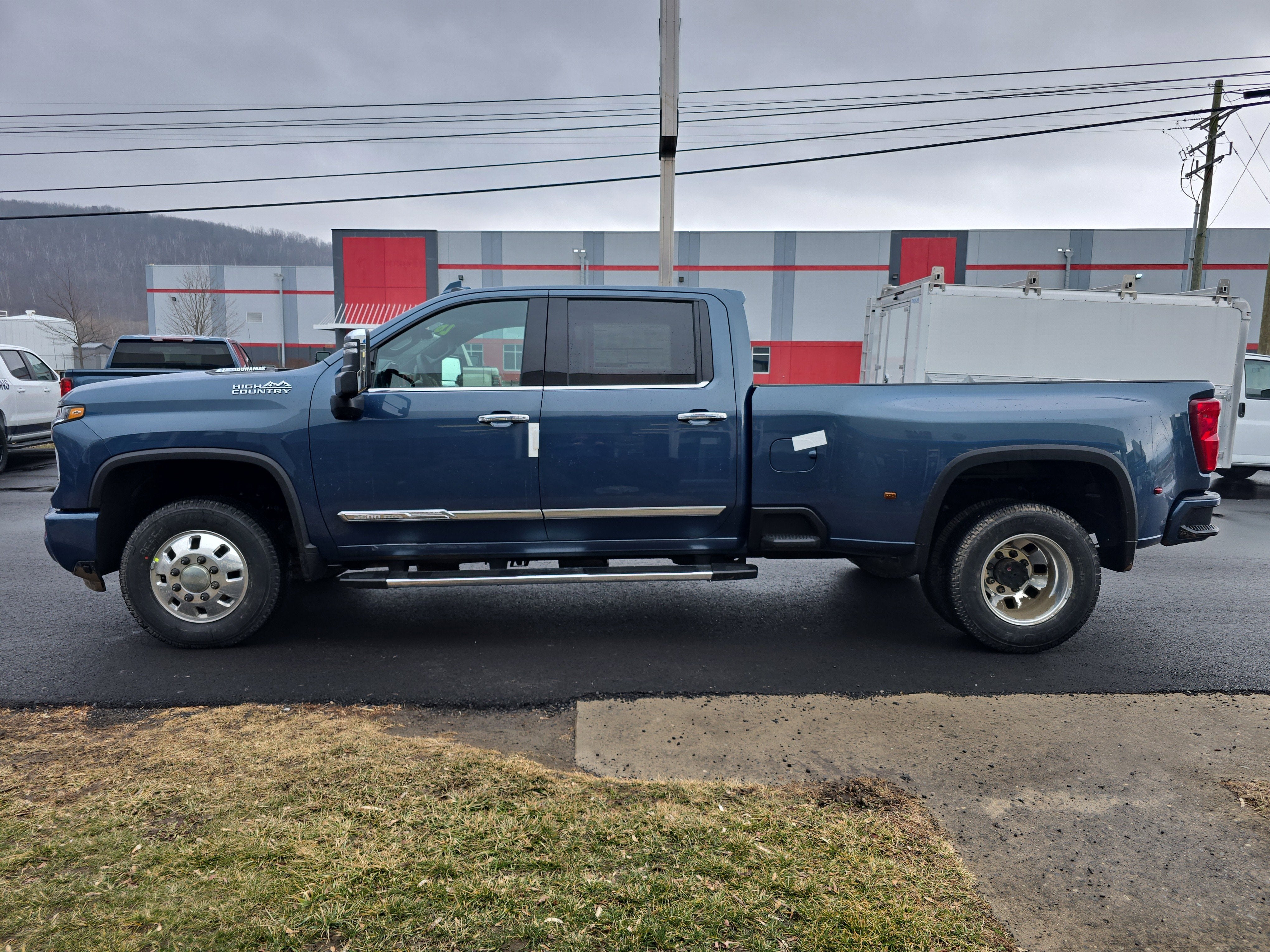 2026 Chevrolet Silverado 3500 HD High Country DRW