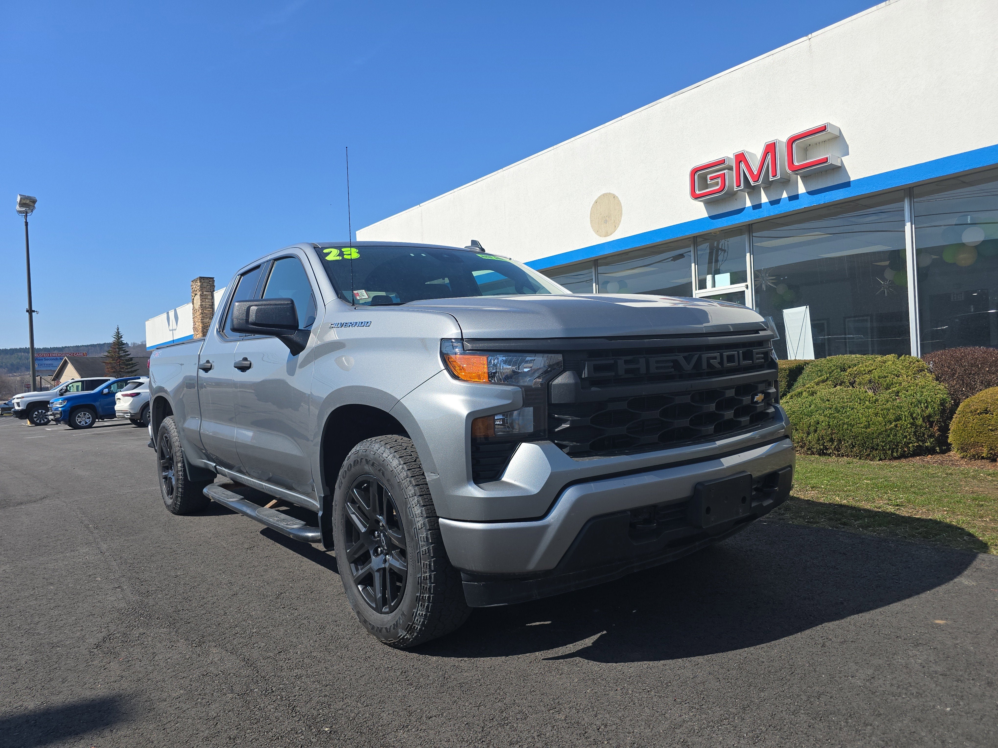 2023 Chevrolet Silverado 1500 Custom