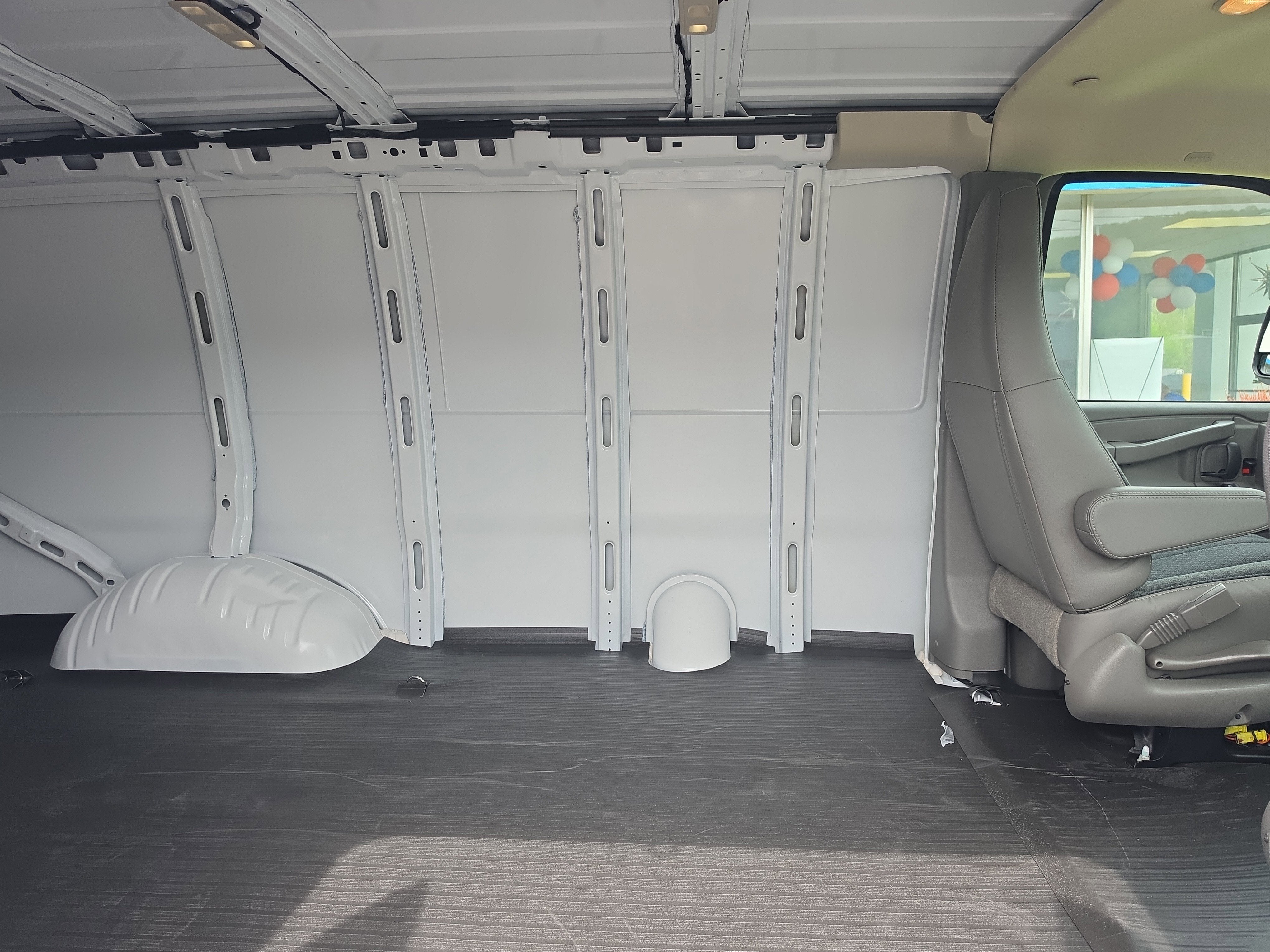 2026 Chevrolet Express Cargo WT