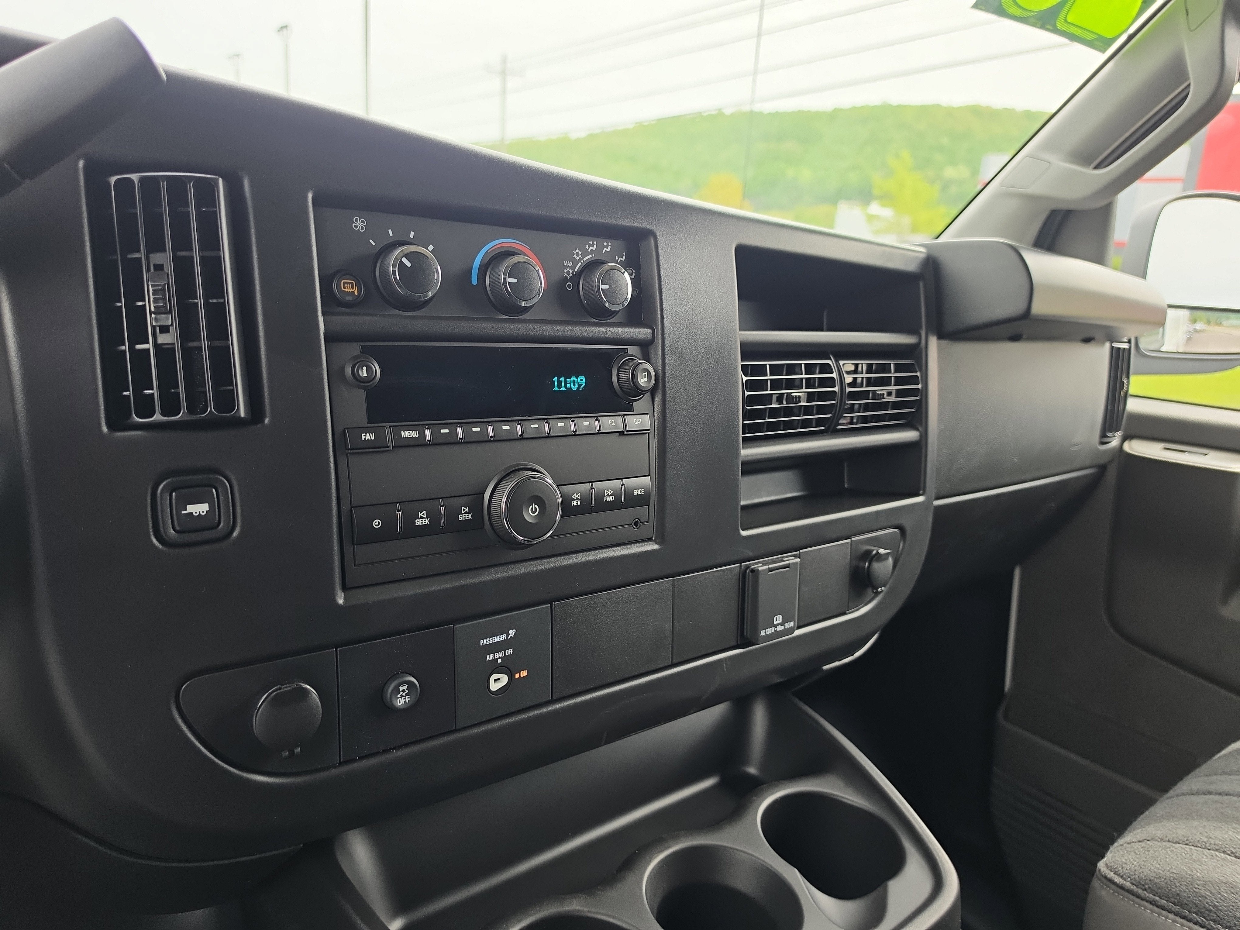 2026 Chevrolet Express Cargo WT