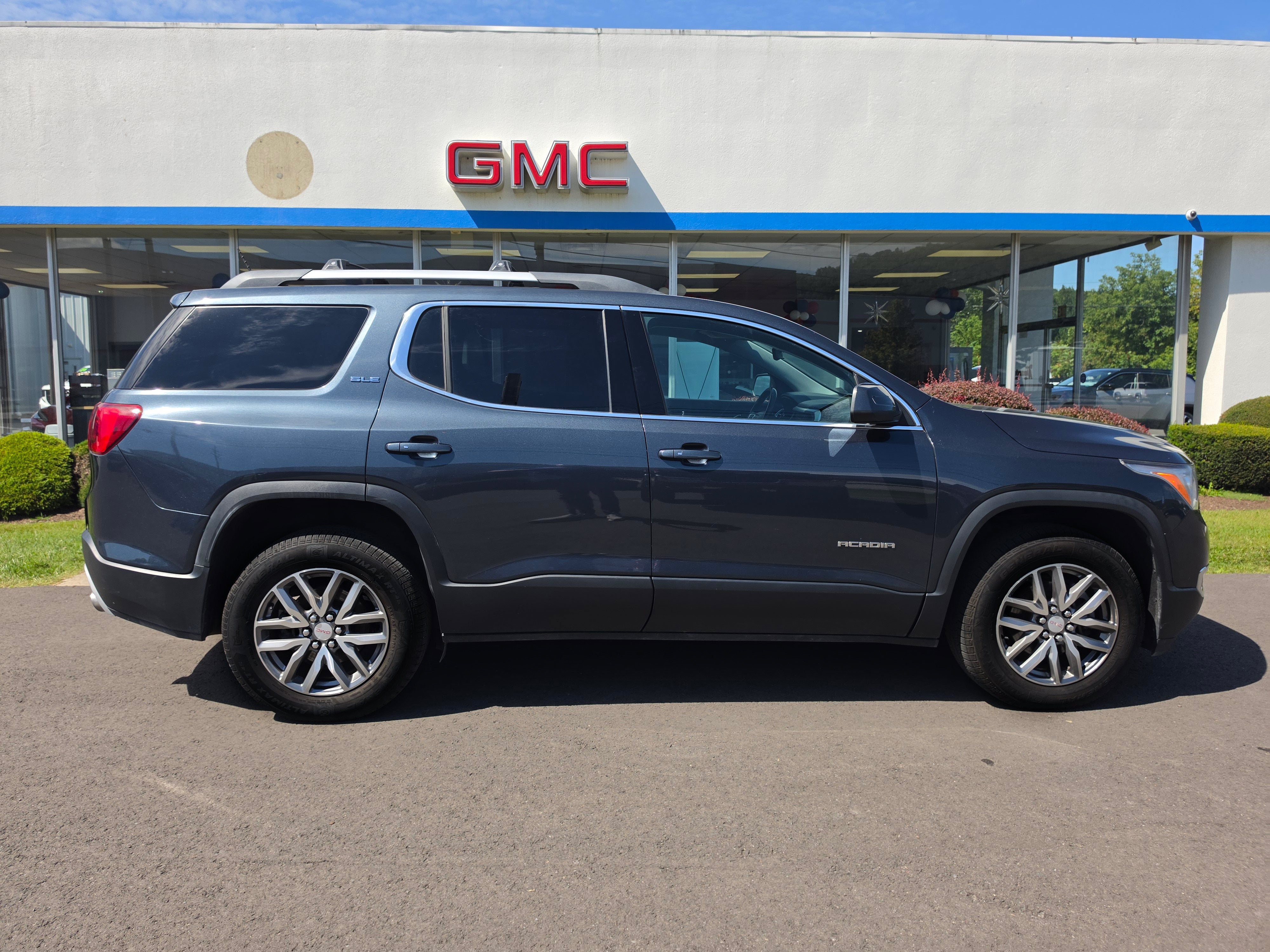 Used 2019 GMC Acadia SLE-2 with VIN 1GKKNSLS1KZ240101 for sale in Mansfield, PA