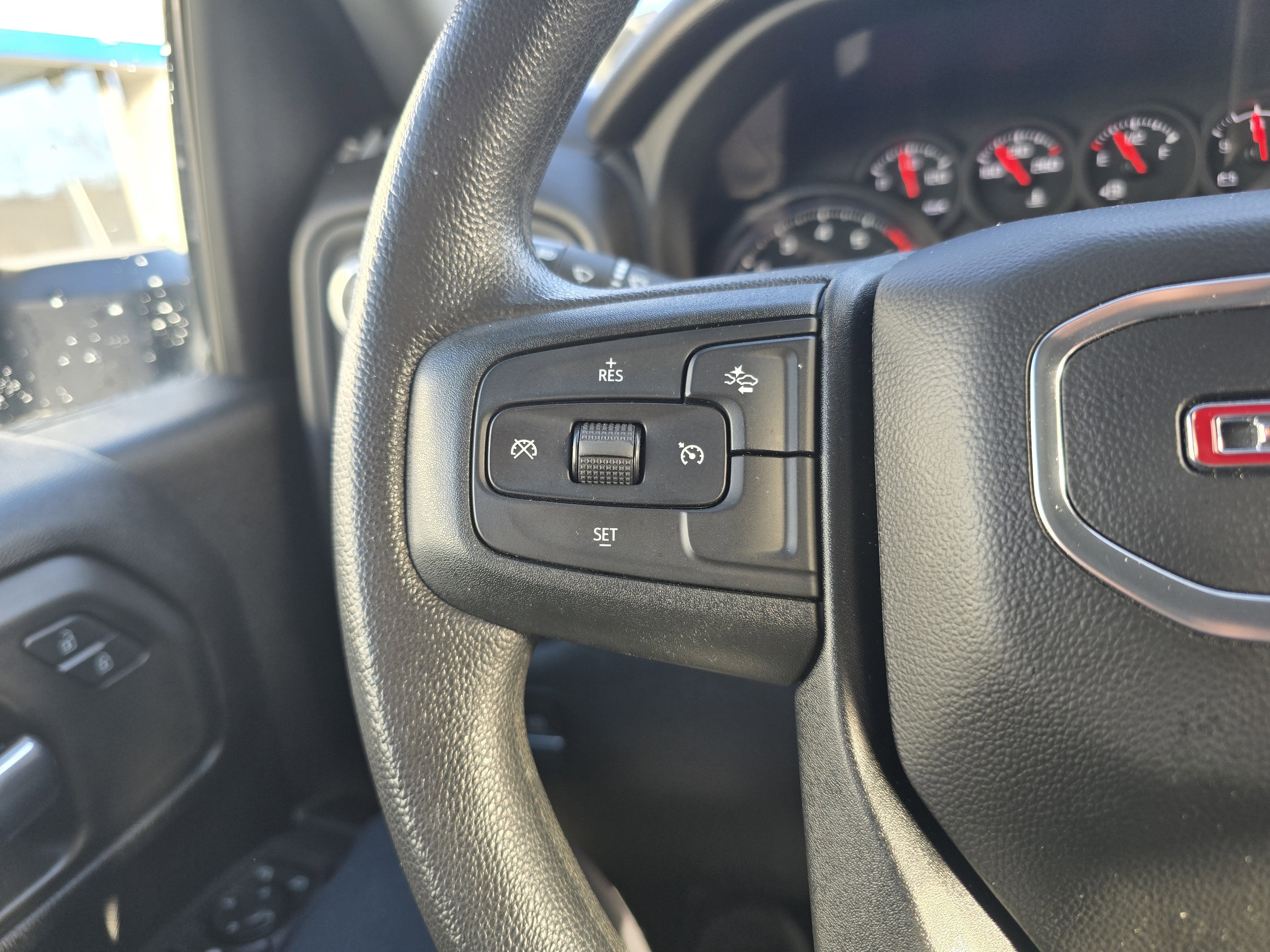 2024 GMC Sierra 2500 HD Pro