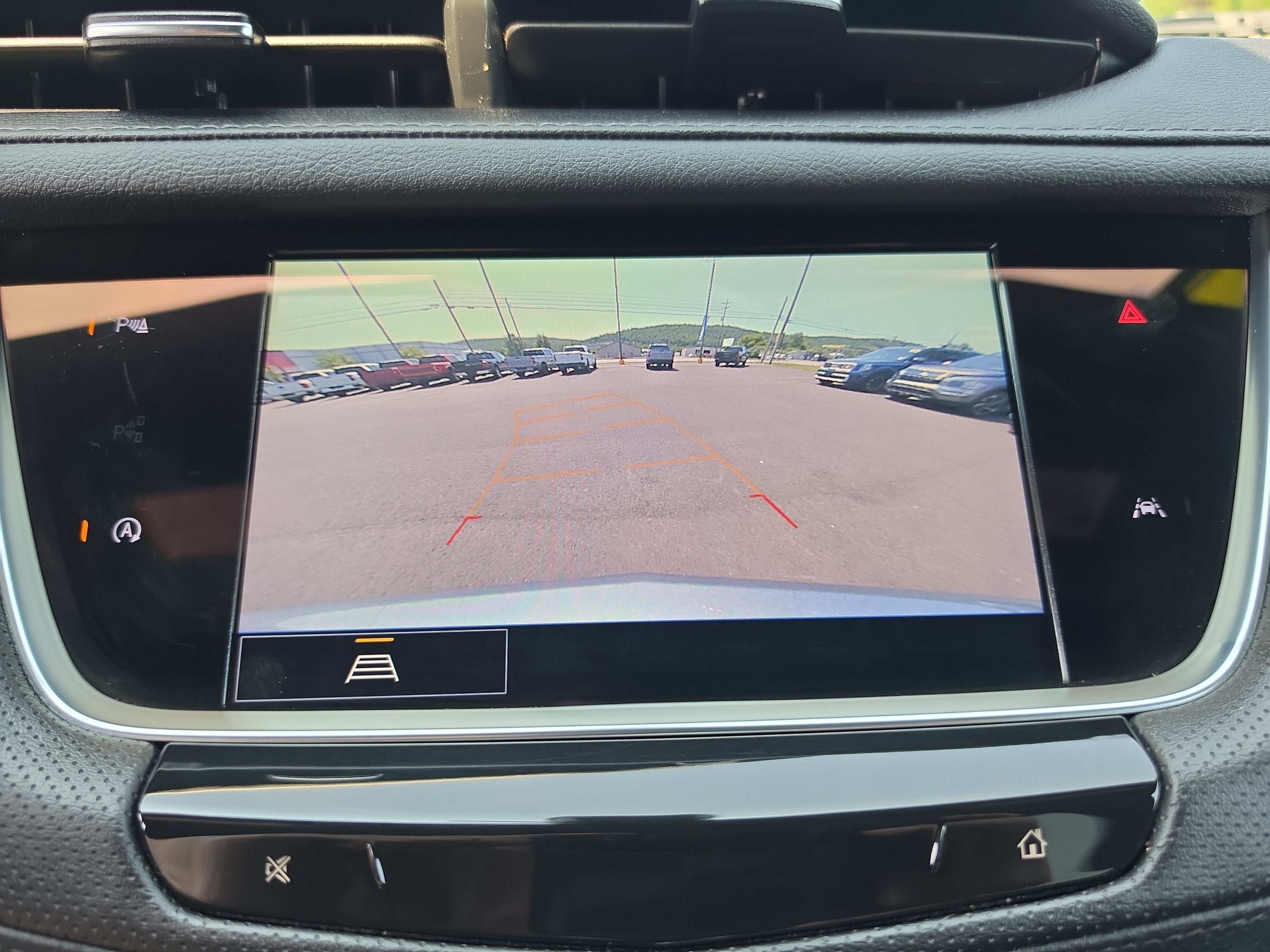 2024 Cadillac XT6 Luxury