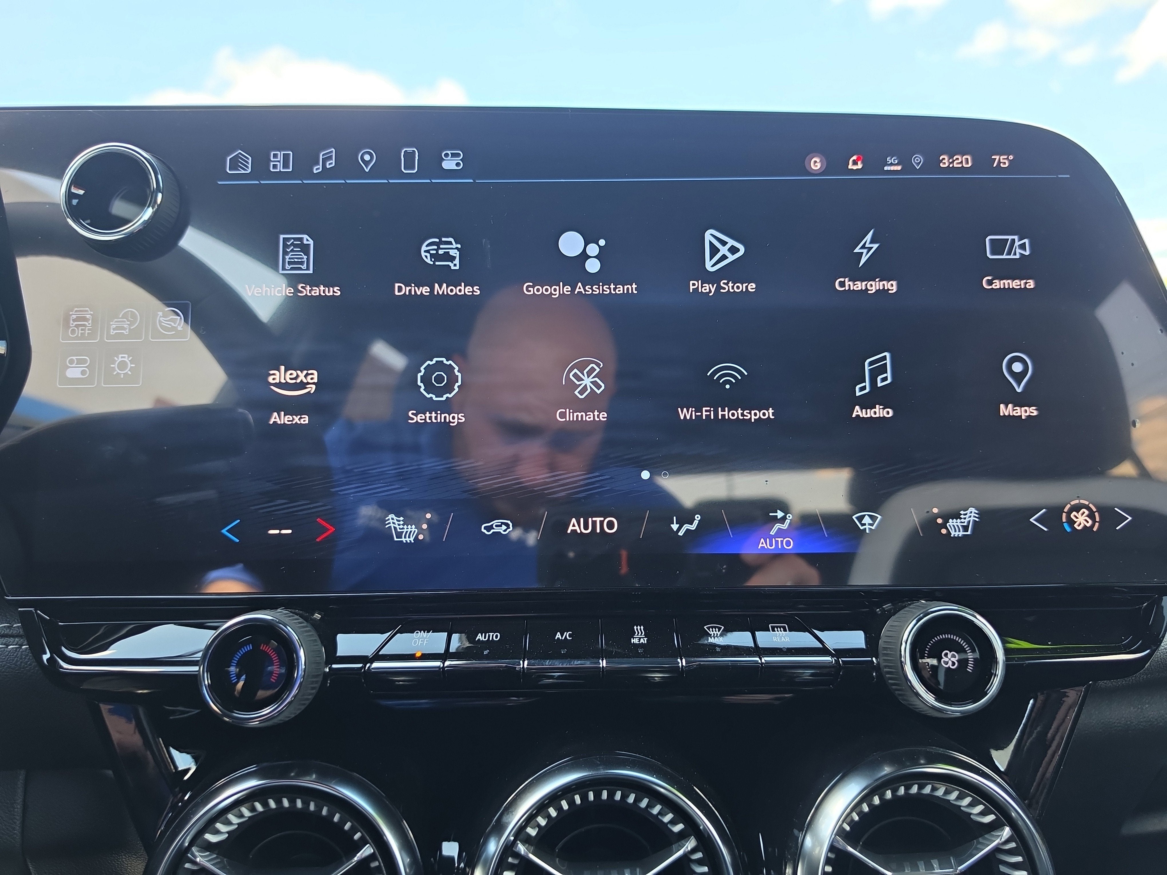 2025 Chevrolet Blazer EV LT - Photo 27